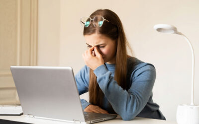 Screen Time & Eye Strain: What LA Professionals Need to Know